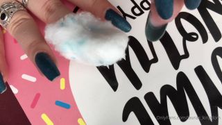 LaLaLaura aka lauras_kingdom - 10-12-2020 OnlyFans Video - Nail_Art_Kays Claw Talk Test video LaLaLaura fetish-3