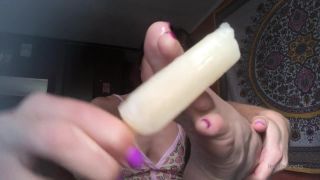 leiafishnets  popsicle play on feet porn -3