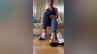 online xxx clip 7 grazigoddess 19 05 2021 2113469259 post workout sweaty feet pez o suado p s treino on femdom porn femdom pegging-1