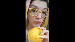 @goddesseevee 2019-06-04 9 minutes of Me consuming you  $#NEW-6