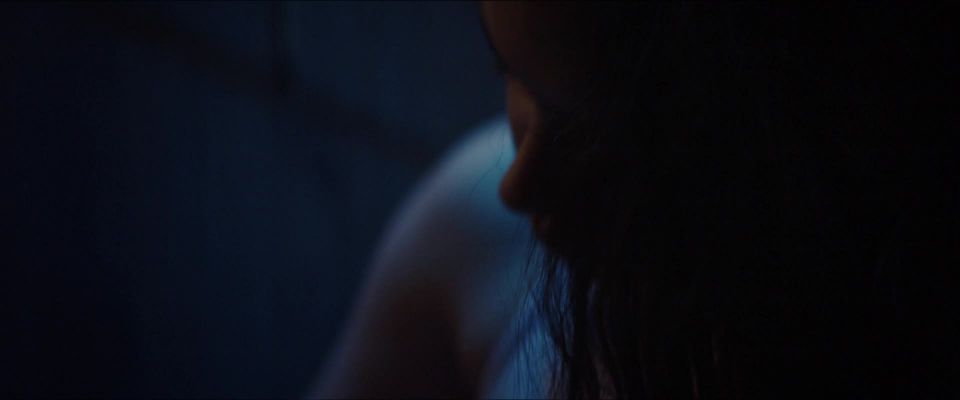 Noee Abita, Maira Schmitt – Slalom (2020) 1080p - [Celebrity porn]