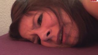online xxx video 45 JungesfetischpaarNRW – Verprц╪gelt. Wieviel hц╓lt die Schlampe aus on fetish porn fetish hood-6