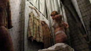 1.dressing_room_193-0