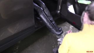 online video 24 HEEL15CM - Dirty parking 3 - FullHD 1080p on femdom porn latina foot fetish-9