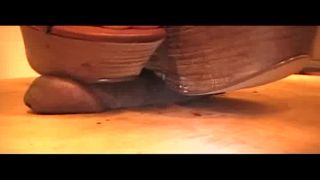 MISTRESS CRUSH – COCK CRUSHING – EBONY COCK CRUSHING UNDER HEELS black -2