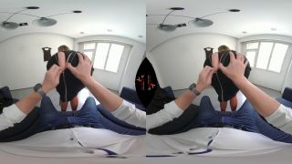 No Holes Barred Boss - Smartphone VR-2