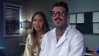 porn clip 34 Sexy Pain Slut Sommer Brooke And Sadistic H3ll4Slootz Play Doctor,  on toys -9