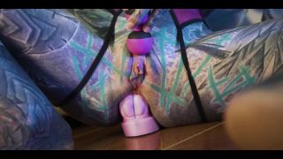 Anuskatzz - XL TAINTACLE dildo anal play SOLO FEMALE-0