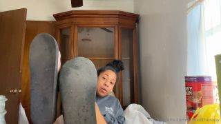 Foot Therapy fetish Foot Therapy aka atlfoottherapy - 01-02-2024 OnlyFans Video - Stinky feet humiliationfindom joi  tip 30 video-0