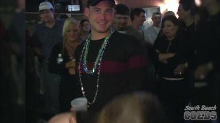 Neverbeforeseen Mardi Gras Girls Flashing Pussy And Tits On The Streets Of New  Orleans-9