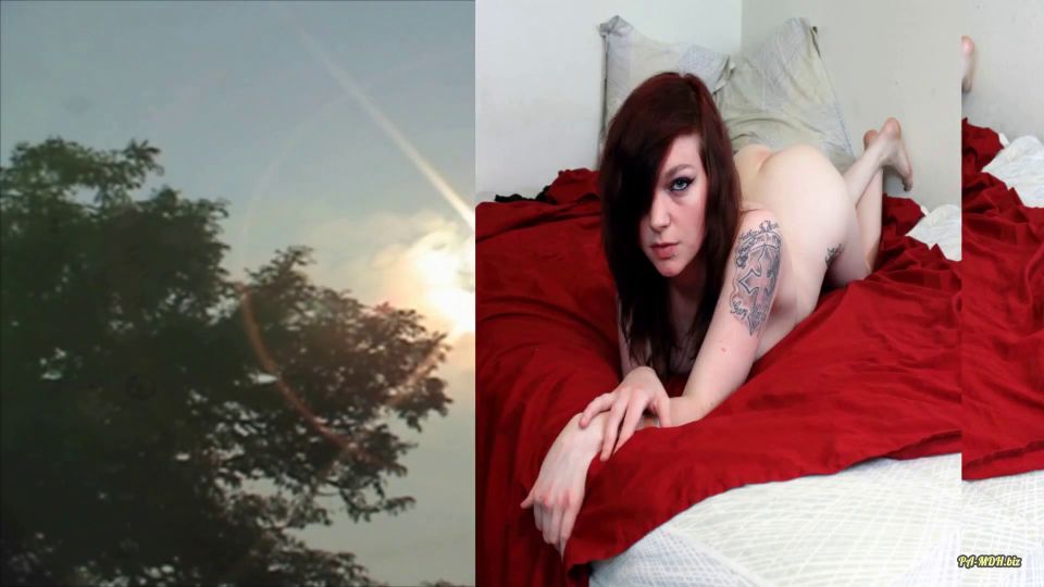 [K2S.CLUB] GamerGirlRoxy - 20-jГ¤hrige Roxy nacktfotoshooting Diashow hГ¤lt ihre Vagina - FullHD 1080P