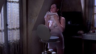 Christina Ricci Sexy - The Man Who Cried 2000 HD-9