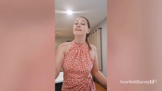 Amateur MILF Scarlettravenxo Teases with Big Dildo & CFNM HD