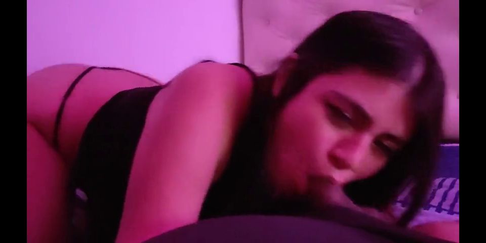 Latina A casual BLOWJOB from PRISCY