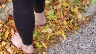 doingthemostest  Walking outside crunching on leaves an on feet porn -7