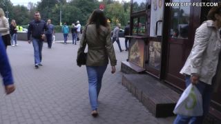 Bare Feet In The City Video - Sveta F 2018-05-10(Feet porn)-0