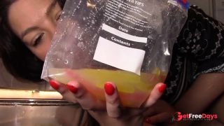 [GetFreeDays.com] Preparing Squirt Gummies Porn Film April 2023-9