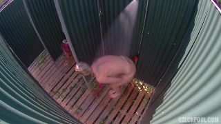 Shower bathroom 1137-1
