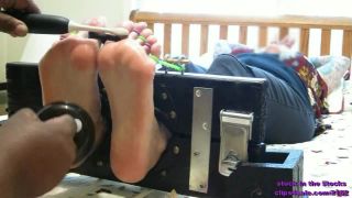 online clip 24 size fetish feet porn | Selene Squirming! | stocks-8