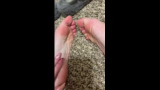 adult xxx clip 38 Watch Free Porno Online – footbaddie 12-01-2020 Soles and toes tease NEW CLIP (MP4, UltraHD/2K, 1080×1920) on feet porn pof foot fetish-0