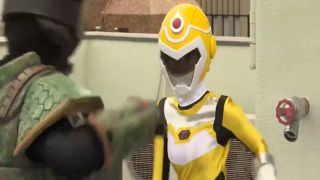[SuperMisses.com] SPSB-64 Blitz man: Yellow Blitz-000-6