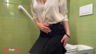 [GetFreeDays.com] je ramne mon vibro aux toilettes du taff Porn Clip November 2022-0