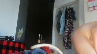 Hermina - Latin amateur pussy seems to be doing naked housework.-7