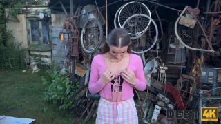 Debt4K 24 08 20 Arina Shy.-2