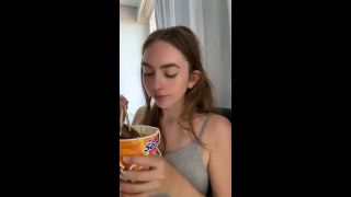 Kylie Island - I Found a Surprise in my Ramen Noodles? (Slurp Job)-2