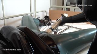 FetishClinicAR-MH-T-Bar-2-8
