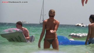 free porn video 9 beach video south of France,  on webcam -9