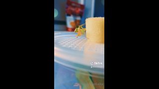 LAIKA - imnotlaika () Imnotlaika - butterbean was enjoying some fresh watermelon last night its so insane to see insects 09-05-2020-0