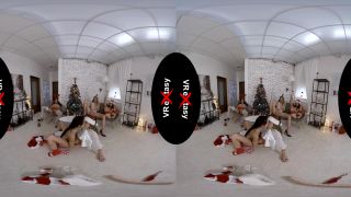 Xmass Special - Cynthia Vellons, Sara Kay, Valentina Sierra, Sanny Luke, Polina Maxim - virtual reality - reality -7