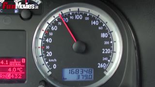 FunMoviesAt 0089 Car blowjob (mp4)-3