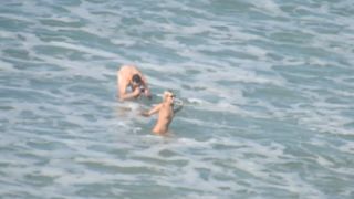 DSCN2388, amateur wetting on voyeur -5