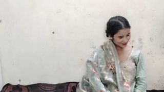 Pornstar Bhabhi ko jabar dasti chuchi daba kar pela pregnant ho gyi-2