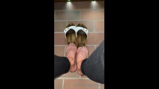 Emmyfeetandsocks35656318 summer is s-7