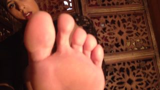 free xxx video 4 FetishArabesque – High Heel Quran Licking - masturbation instructions - fetish porn girl feet fetish-7