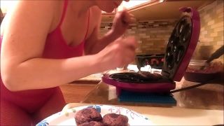 online adult clip 45  Cosmic Girl Summer - Bite Sized Poo Brownies , girl on solo female-9