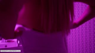 Busty Aussie Savannah Bond Smothers Her Fan With Her Big Ass bigtits Savannah Bond-9