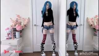 Adorable Emo Girl Shows Off Her Tight Little Body-4