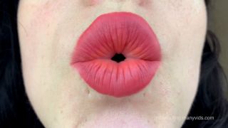 Femdom Porn Molly Darling – Giantess Sucks You Up-3