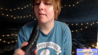 free xxx video 2 nerdy chick with large saggy hangers on webcam on big ass porn big brown tits-0