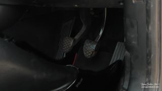 adult video 47 mexican femdom fetish porn | Young Goddess Kim - Car Boot Slave | fetish-8