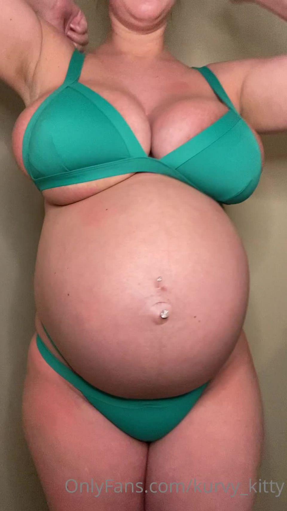 online video 28 Kurvy Kat - Try On Clothes, panty fetish on solo female 