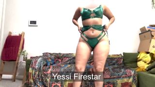 Yesi Firestar - POV: Broke STEM Girl Strips for Rent ~Culona de 18-1