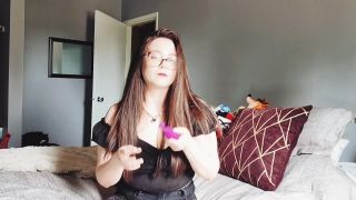 M@nyV1ds - CaityFoxx - New Sex Toy Review-1