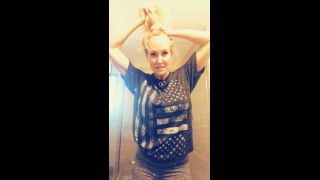 Brandi Love () Brandilove 30-03-2020-0