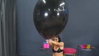 Custom Fetish - Blaire Machine Pops 10 Balloons HD - Fetish-6