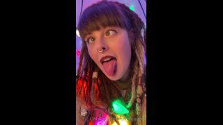 Olivia Jarden Oliviajarden - holday aheago for you ill be posting an only fans exclusive on xmas eve stay posted 19-12-2020-7